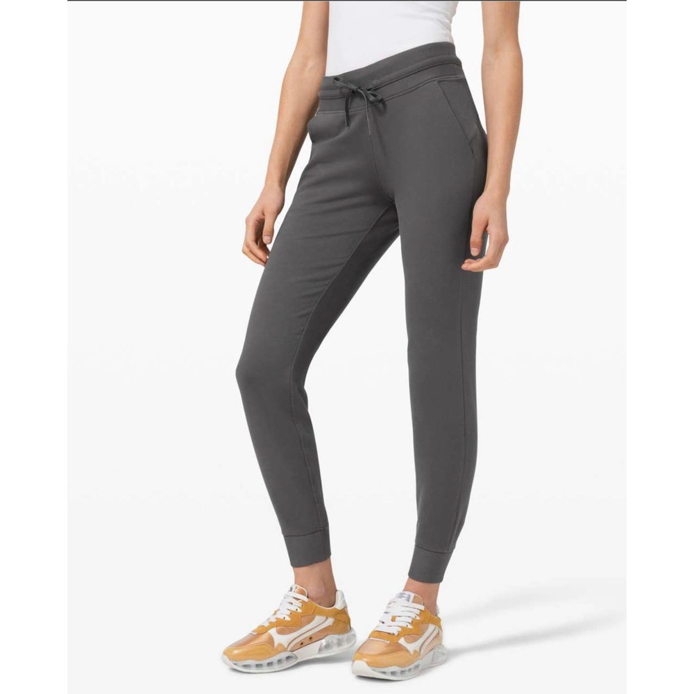 Women’s Lululemon Ready to Fleece Jogger